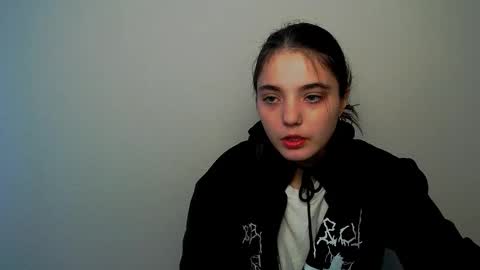 azumi_chan_ online show from October 26, 2025, 7:25 am