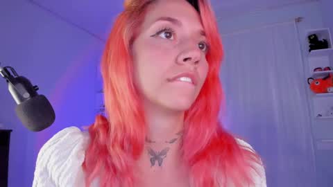 Snapshot of azumi_saan chatting on December 13, 2024, 3:27 am azumi saan online show from December 13, 2024, 3:27 am