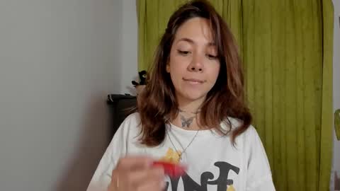 azumi saan online show from February 17, 2026, 3:25 am