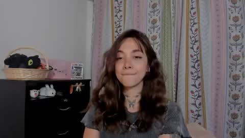 Snapshot of azumi_saan chatting on May 13, 2026, 2:53 am azumi saan online show from May 13, 2026, 2:53 am