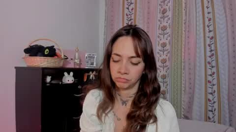 Snapshot of azumi_saan chatting on June 11, 2026, 3:26 am azumi saan online show from June 11, 2026, 3:26 am
