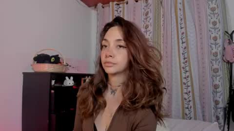 Snapshot of azumi_saan chatting on June 21, 2026, 2:14 am azumi saan online show from June 21, 2026, 2:14 am