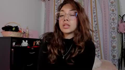 Snapshot of azumi_saan chatting on July 7, 2026, 2:25 am azumi saan online show from July 7, 2026, 2:25 am