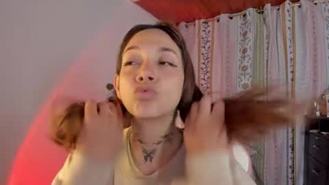 Snapshot of azumi_saan chatting on August 1, 2026, 3:28 am azumi saan online show from August 1, 2026, 3:28 am