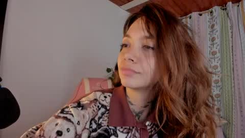 Snapshot of azumi_saan chatting on August 8, 2026, 5:42 am azumi saan online show from August 8, 2026, 5:42 am