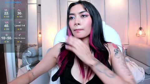 Azura online show from February 5, 2025, 1:37 am