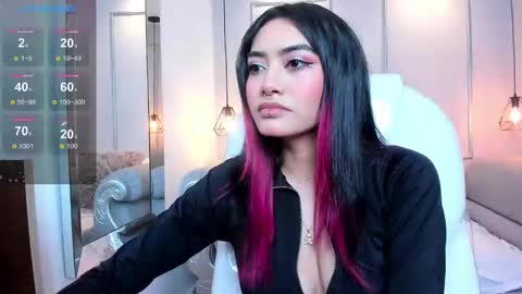 Azura online show from February 8, 2025, 7:38 pm