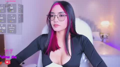 Snapshot of azurakindong chatting on July 28, 2026, 7:15 pm Azura online show from July 28, 2026, 7:15 pm