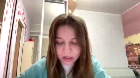 Snapshot of azzieheberly chatting on July 8, 2026, 5:28 pm Niki online show from July 8, 2026, 5:28 pm