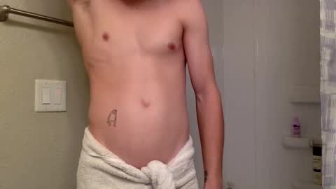 Snapshot of b4nnysturntoo chatting on December 23, 2024, 10:44 pm b4nnysturntoo online show from December 23, 2024, 10:44 pm