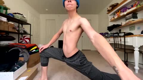 Snapshot of b4nnysturntoo chatting on January 28, 2025, 6:28 pm b4nnysturntoo online show from January 28, 2025, 6:28 pm