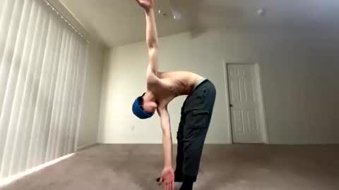 Snapshot of b4nnysturntoo chatting on February 20, 2025, 5:51 pm b4nnysturntoo online show from February 20, 2025, 5:51 pm