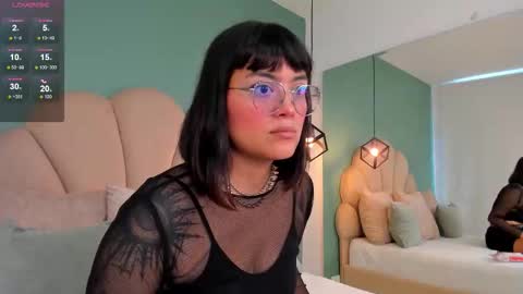 Snapshot of baarbara_moon_ chatting on January 16, 2026, 4:33 pm Barbara Moon online show from January 16, 2026, 4:33 pm