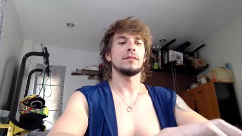 Snapshot of baba_yaga___ chatting on February 22, 2025, 4:29 am Jake online show from February 22, 2025, 4:29 am