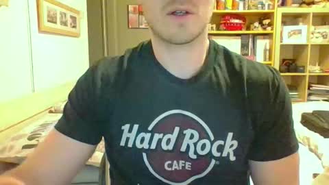 Snapshot of babacoolmagic chatting on April 11, 2026, 6:56 pm babacoolmagic online show from April 11, 2026, 6:56 pm