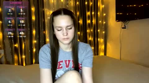 Anny Simpson online show from January 7, 2026, 11:12 am