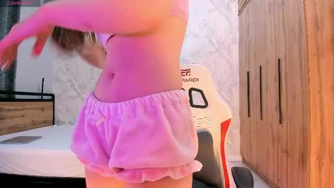 Snapshot of babby_rabbit_ chatting on May 2, 2026, 1:05 pm Cute Raby online show from May 2, 2026, 1:05 pm