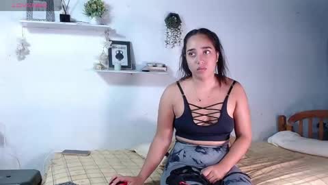 babby_swet online show from April 21, 2026, 11:27 am