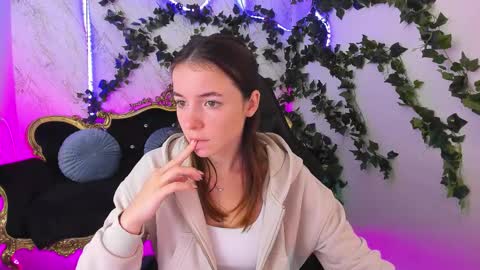 Babe online show from October 2, 2025, 6:31 am