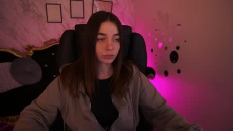 Babe online show from April 27, 2026, 8:12 am