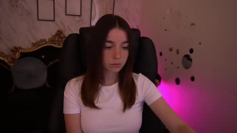 Babe online show from May 22, 2026, 7:04 am