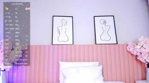 Snapshot of babe_sophiee chatting on December 12, 2024, 6:25 am babe_sophiee online show from December 12, 2024, 6:25 am