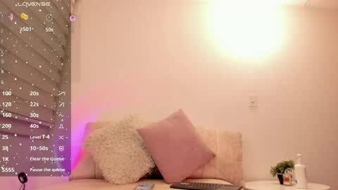 Snapshot of babe_sophiee1 chatting on May 21, 2026, 5:25 am babe_sophiee1 online show from May 21, 2026, 5:25 am