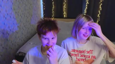 Sweety Eva online show from May 2, 2026, 10:31 am