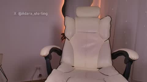 Snapshot of babepeach chatting on July 1, 2026, 1:18 am adara sterling online show from July 1, 2026, 1:18 am