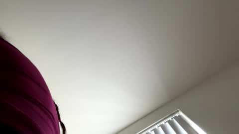 Carly online show from April 24, 2026, 10:12 pm