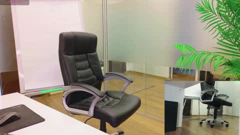 Olivia and Lexi online show from February 13, 2025, 8:27 am