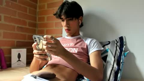 Snapshot of babitas44 chatting on November 28, 2025, 5:15 pm babitas44 online show from November 28, 2025, 5:15 pm