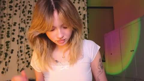 Snapshot of baby_adele chatting on February 4, 2025, 11:16 pm bb adele online show from February 4, 2025, 11:16 pm