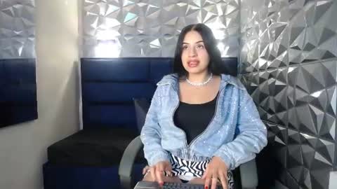 Snapshot of baby_boo666 chatting on June 26, 2026, 1:37 pm Baby online show from June 26, 2026, 1:37 pm