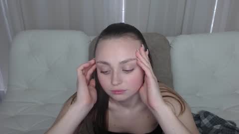 Baby emmaa online show from February 6, 2025, 1:21 pm