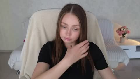 Snapshot of baby_emmaa chatting on June 10, 2026, 9:41 am Baby emmaa online show from June 10, 2026, 9:41 am