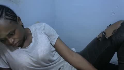 Snapshot of baby_fayyan chatting on December 23, 2025, 4:32 am baby_fayyan online show from December 23, 2025, 4:32 am