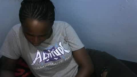 Snapshot of baby_fayyan chatting on January 6, 2026, 6:33 pm baby_fayyan online show from January 6, 2026, 6:33 pm