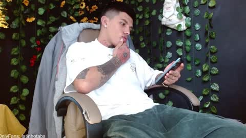 OF GxoXabs online show from December 30, 2024, 3:13 pm