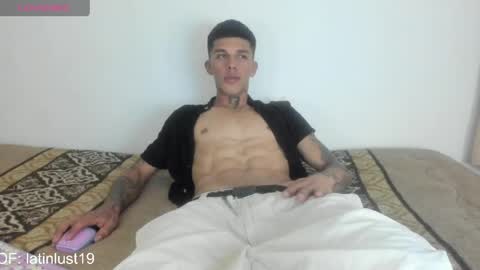 OF GxoXabs online show from April 12, 2026, 10:48 pm
