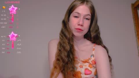 Snapshot of baby_girl_0001 chatting on March 7, 2025, 12:58 am Kira online show from March 7, 2025, 12:58 am