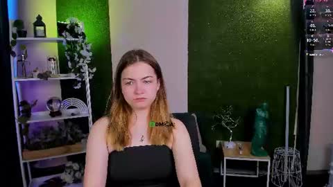 Snapshot of baby_hotte chatting on June 11, 2026, 5:49 am baby online show from June 11, 2026, 5:49 am