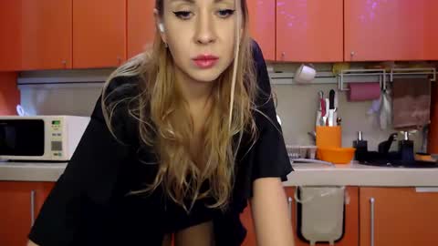 Snapshot of baby_hottye chatting on February 13, 2025, 6:59 pm Diva x online show from February 13, 2025, 6:59 pm