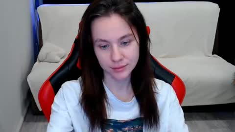 baby_kitte online show from December 20, 2024, 4:20 am