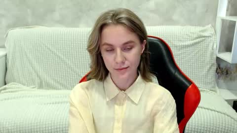 baby_kitte online show from September 19, 2025, 4:36 am