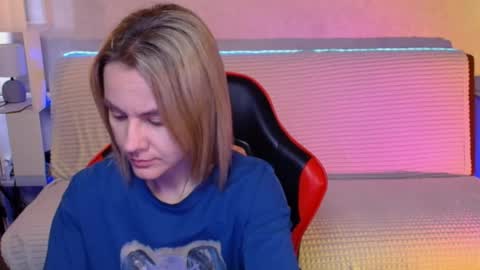 baby_kitte online show from May 2, 2026, 3:22 am