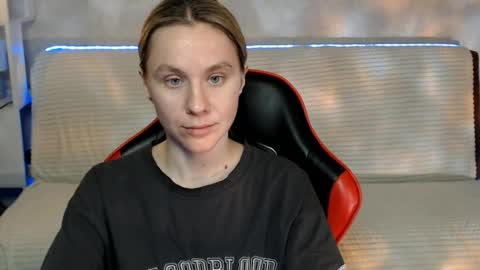 baby_kitte online show from May 2, 2026, 3:28 pm