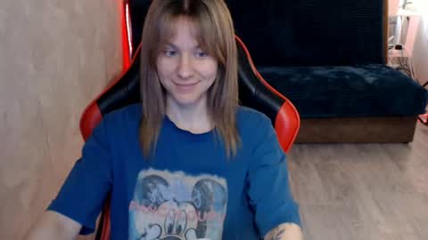 baby_kitte online show from June 5, 2026, 6:52 am