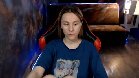 baby_kitte online show from July 6, 2026, 3:03 pm