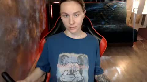 baby_kitte online show from July 9, 2026, 6:17 am